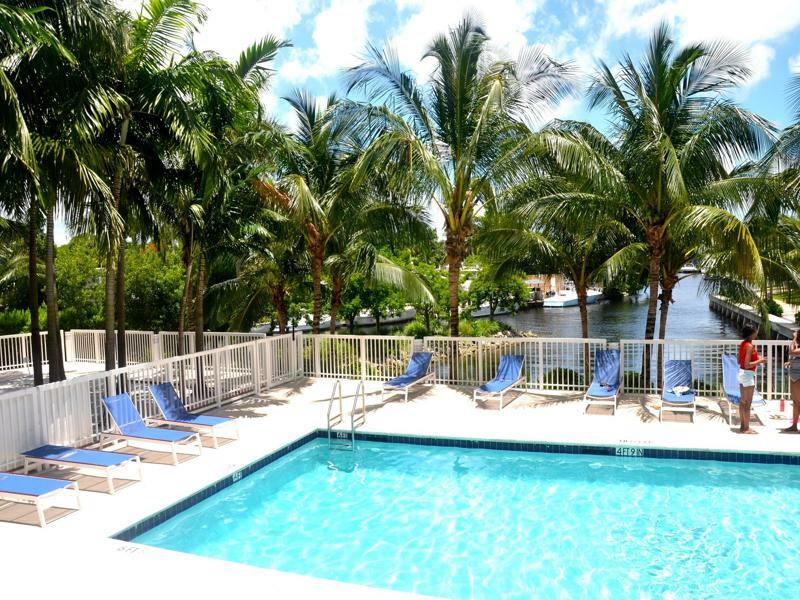 Riviera Luxury Living At River Oaks Marina And Tower Miami Exterior foto